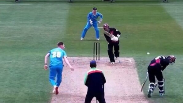 Watch: Yorkshire's Ben Cliff dismisses Somerset's Ned Leonard in ...