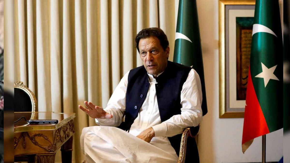 Imran Khan claims he's 'confined in a 7ft by 8ft death cell', Pak govt hits back saying ex-PM enjoying 'royal treatment' in Rawalpindi jail