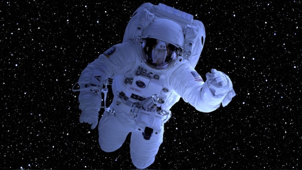  How new spacesuits could convert urine to drinking water