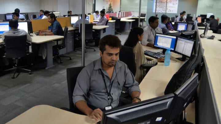 14-hour days, 2 shifts a day: IT union slams Karnataka govt's plan to extend tech sector's working hours