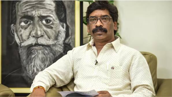 Champai Soren resigns, Hemant Soren set to return as Jharkhand CM after five months in jail