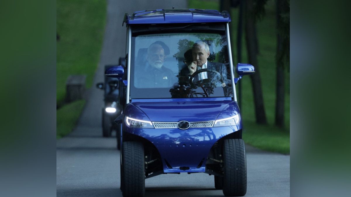 Modi Golf WATCH: Putin, Modi go for golf cart riding at Novo Ogoryovo – Firstpost