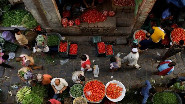 High prices, low availability of greens are blowing up grocery bills in Delhi