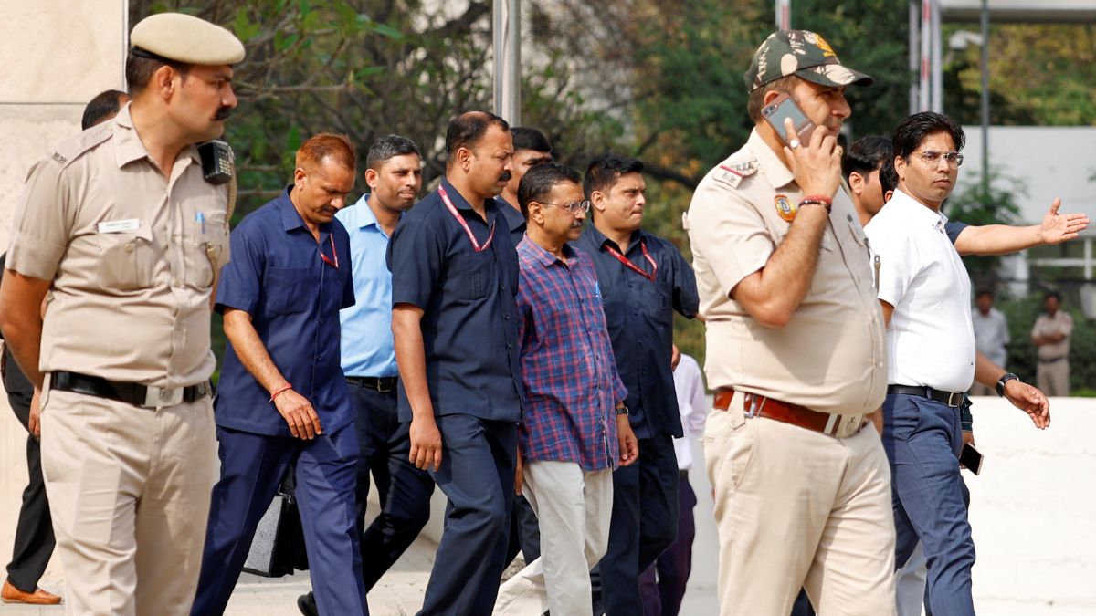 Top 10 allegations from CBI's final chargesheet against Kejriwal in Delhi liquor scam Top 10 allegations from CBI's final chargesheet against Kejriwal in Delhi liquor scam