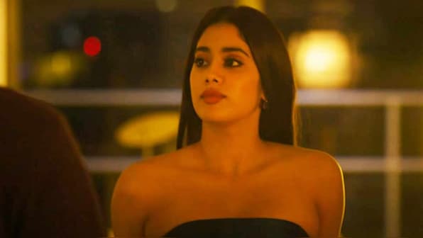 Shikhar Pahariya, Arjun Kapoor, Rhea Kapoor, Rajkummar Rao and others heap praises on Janhvi Kapoor's Ulajh trailer