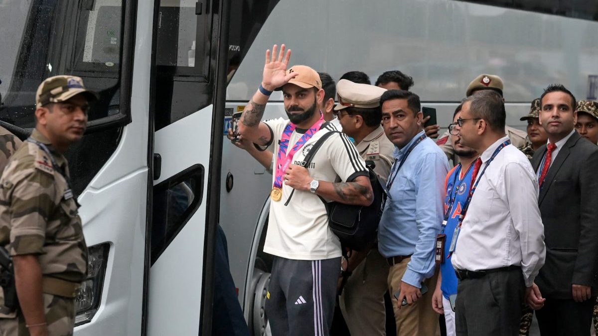 Team India open-top bus parade in Mumbai: Security tightened in city for victory procession Team India open-top bus parade in Mumbai: Security tightened in city for victory procession