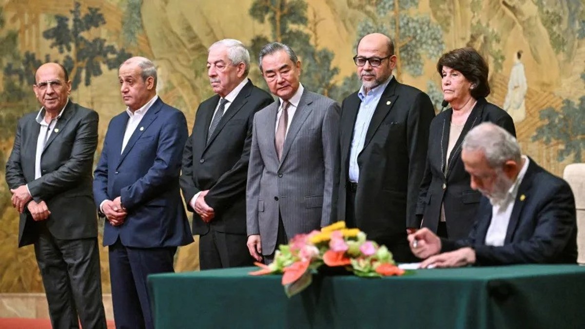 As per the West Asia experts, while China may be singing tunes of self-praise in bringing an end to factionalism in Palestine, there is no dearth of such agreements in the past, with none of them actually succeeding. Image: AP As per the West Asia experts, while China may be singing tunes of self-praise in bringing an end to factionalism in Palestine, there is no dearth of such agreements in the past, with none of them actually succeeding. Image: AP