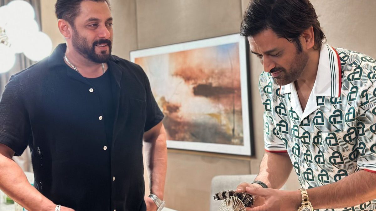 MS Dhoni celebrated his 43rd birthday in Mumbai. Image: Salman Khan X account MS Dhoni celebrated his 43rd birthday in Mumbai. Image: Salman Khan X account