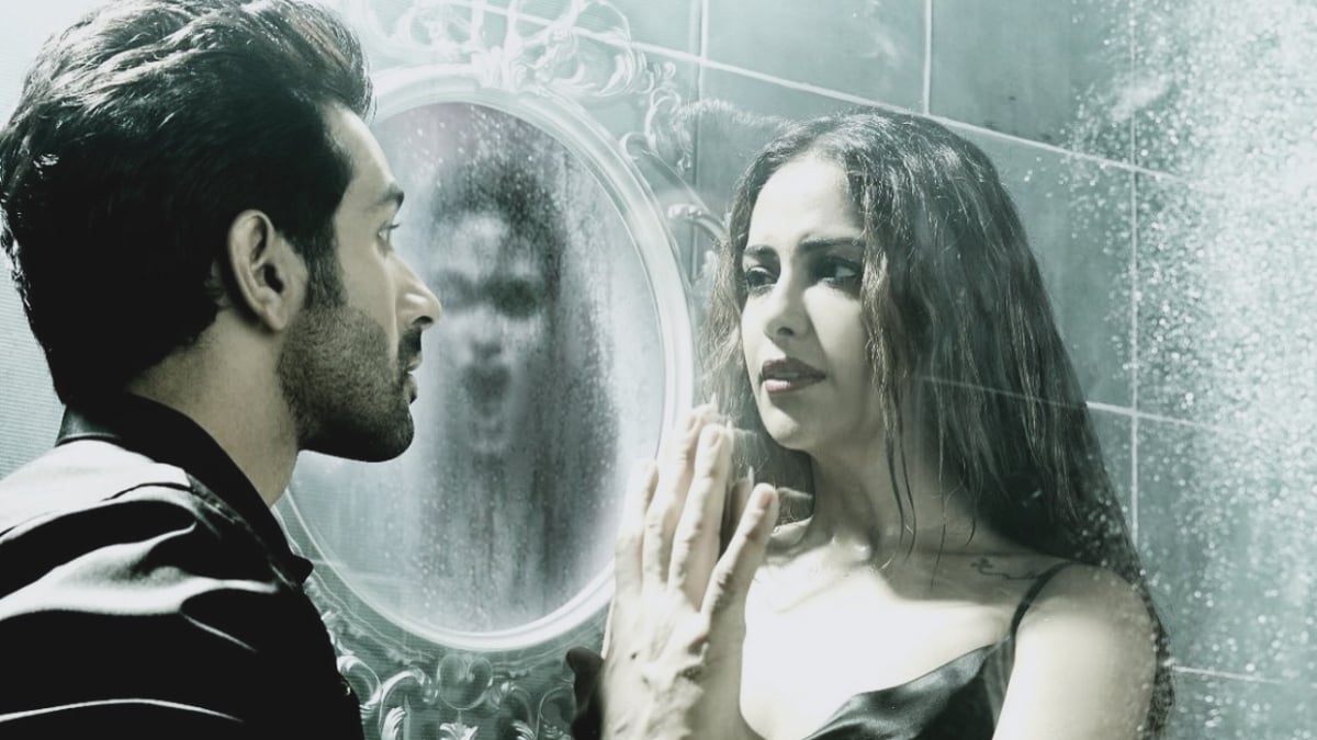 Mahesh Bhatt and Vikram Bhatt's 'Bloody Ishq' movie review: A dead-on-arrival horror flick with zero scares