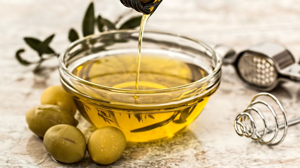 Can a shot of olive oil really prevent hangovers?