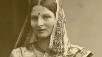 Savitribai Khonolkar, who was married to Major General Vikram Khanolkar, designed the Param Vir Chakra. Image courtesy:@SampathSharda/ X
