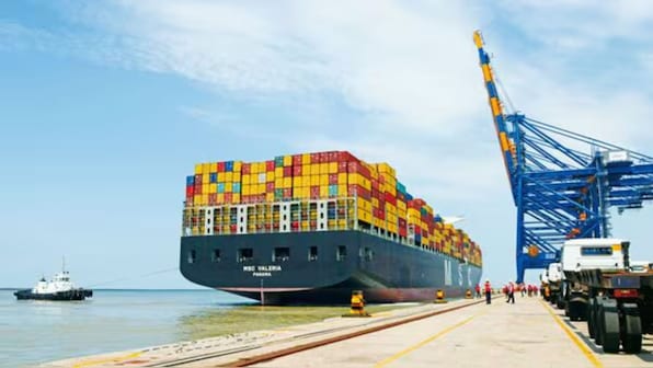 How did China come to dominate global shipping?