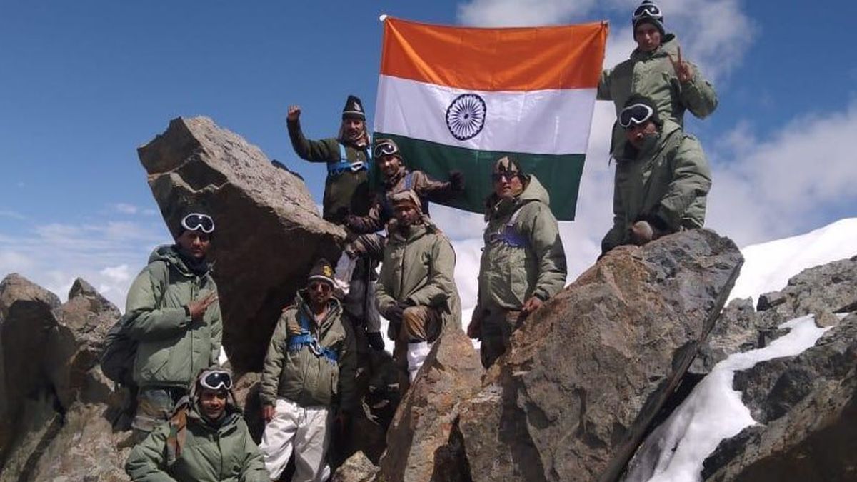 25th Kargil Vijay Diwas: How capturing Tiger Hill was a turning point in the war 25th Kargil Vijay Diwas: How capturing Tiger Hill was a turning point in the war