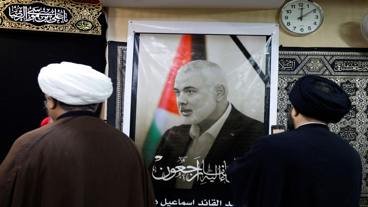 The assassination of Hamas chief Ismail Haniyeh has sparked fears of an all-out war in West Asia. In the photo, clerics offer condolences to Haniyeh. (Photo: Reuters) The assassination of Hamas chief Ismail Haniyeh has sparked fears of an all-out war in West Asia. In the photo, clerics offer condolences to Haniyeh. (Photo: Reuters)