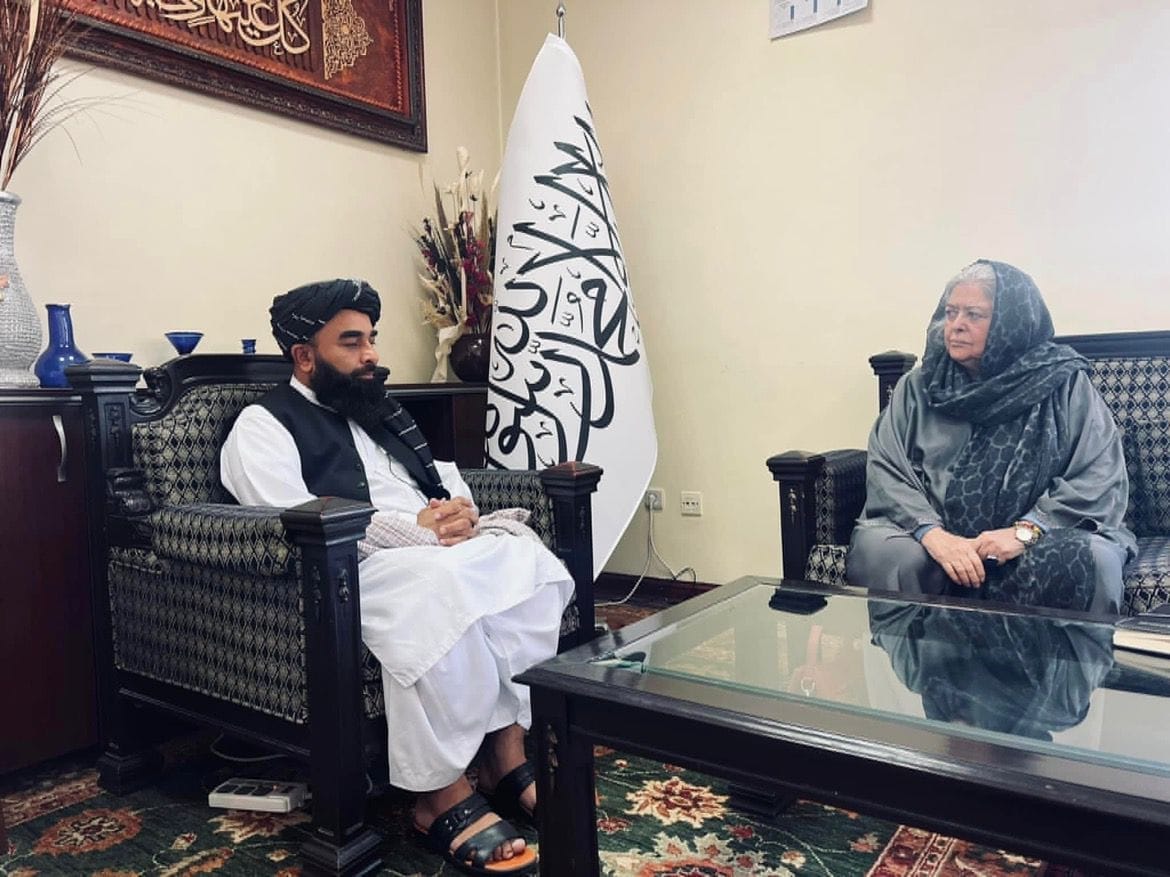 Afghan women’s rights activist Mahbouba Seraj speaks to Taliban spokesperson Zabiullah Mujahid. Source: Facebook: Mahbouba Seraj