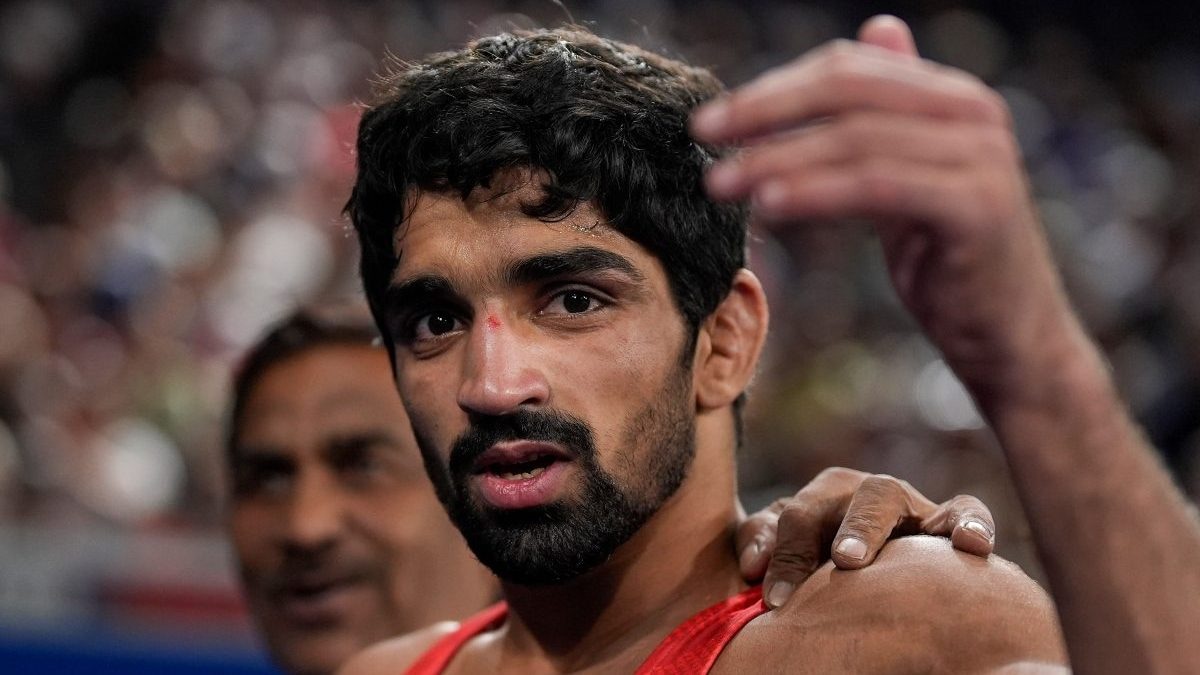 India unearth a star in Paris as Aman Sehrawat begins Olympic journey in  style with a bronze – Firstpost