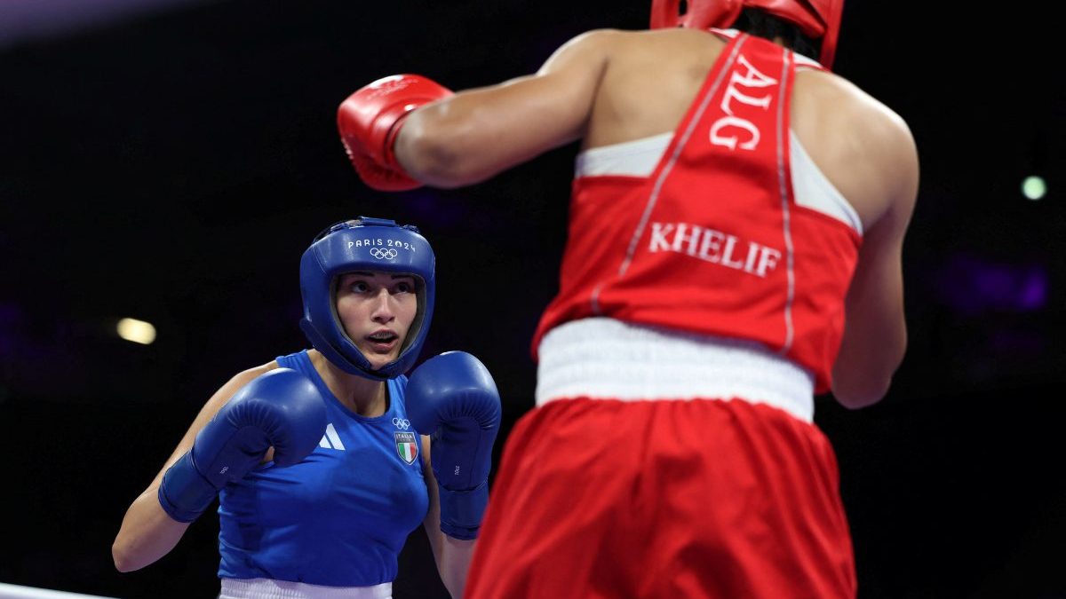 Carini awarded prize money by IBA after losing to Khelif as Italian boxer apologises to Algerian Carini awarded prize money by IBA after losing to Khelif as Italian boxer apologises to Algerian