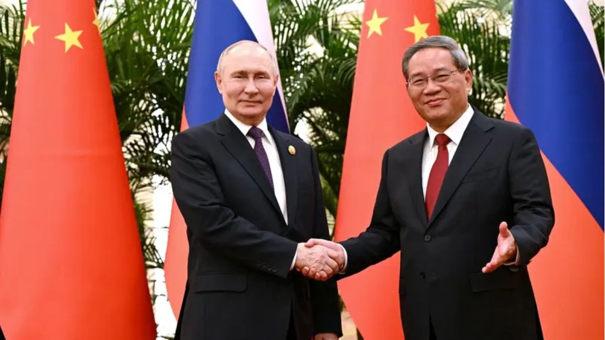 Russian President Vladimir Putin shakes hands with Chinese Premier Li Qiang during a meeting in Beijing, China May 16, 2024. (File photo: Reuters) Russian President Vladimir Putin shakes hands with Chinese Premier Li Qiang during a meeting in Beijing, China May 16, 2024. (File photo: Reuters)