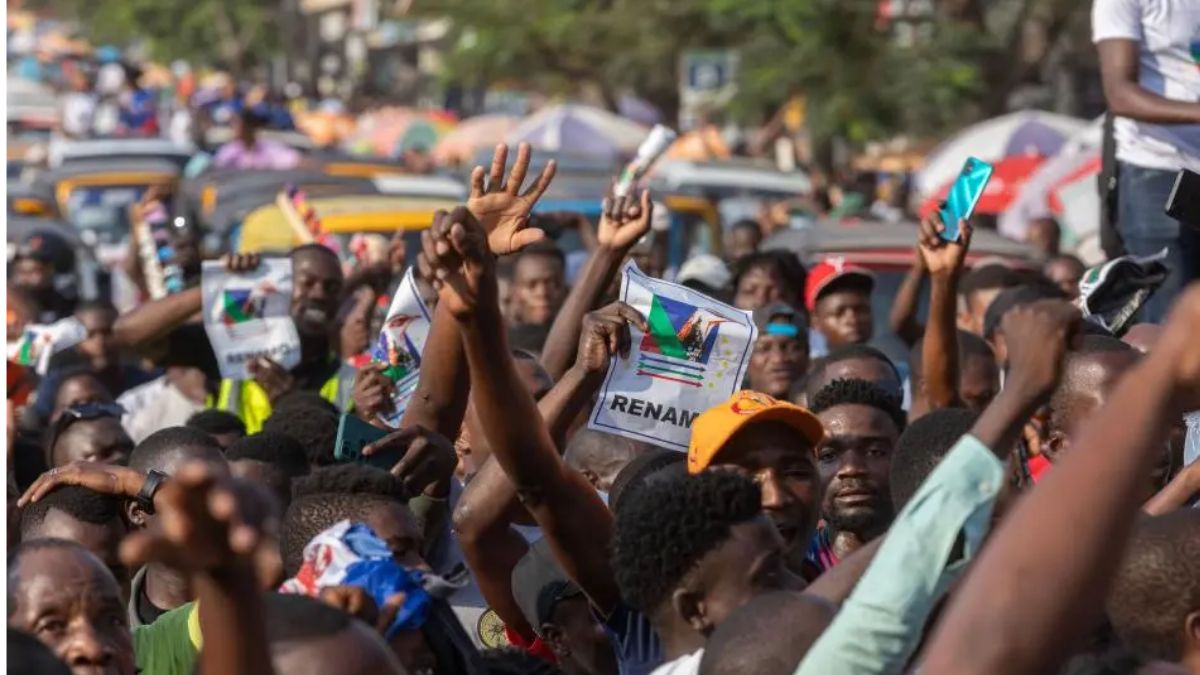Mozambique kicks off election campaigns ahead of October 9 polls Mozambique kicks off election campaigns ahead of October 9 polls