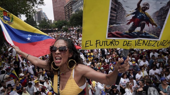 Machado leads street protests in Venezuela as Maduro holds rally to reiterate victory claim