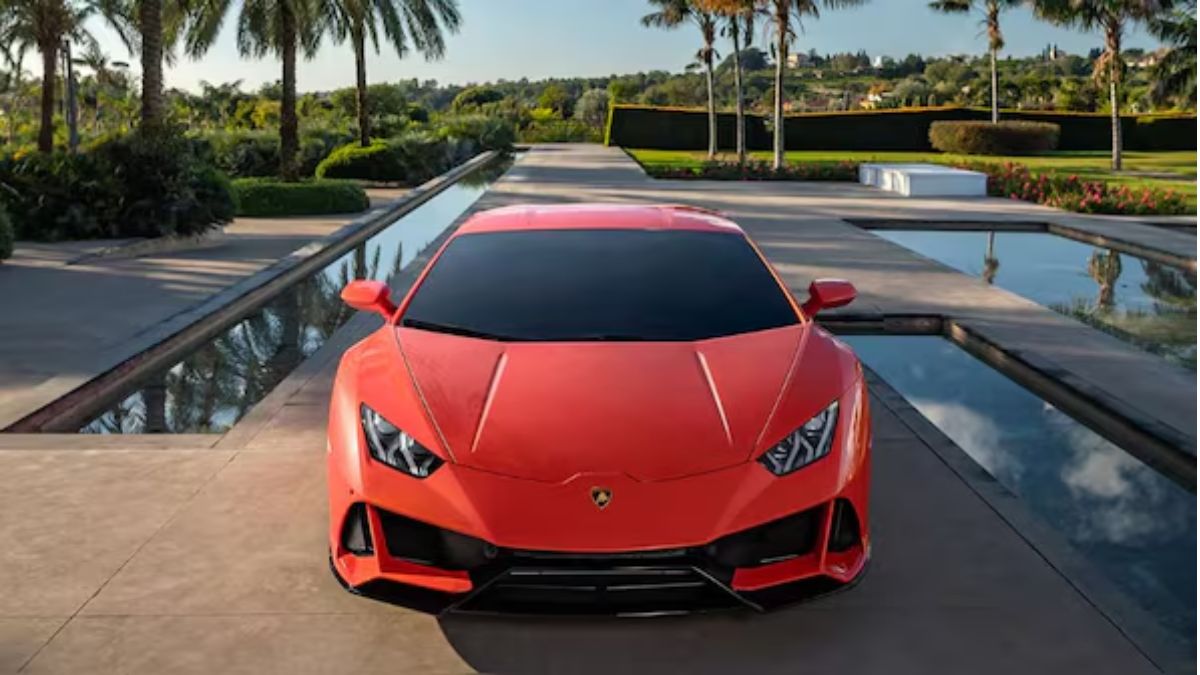 Indians buy over 100 Lamborghinis a year, among youngest buyers in the world Indians buy over 100 Lamborghinis a year, among youngest buyers in the world