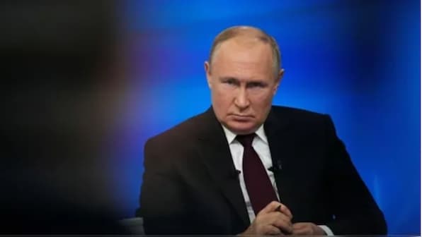 Putin to Russian school kids: Little ones in my family speak fluent Chinese