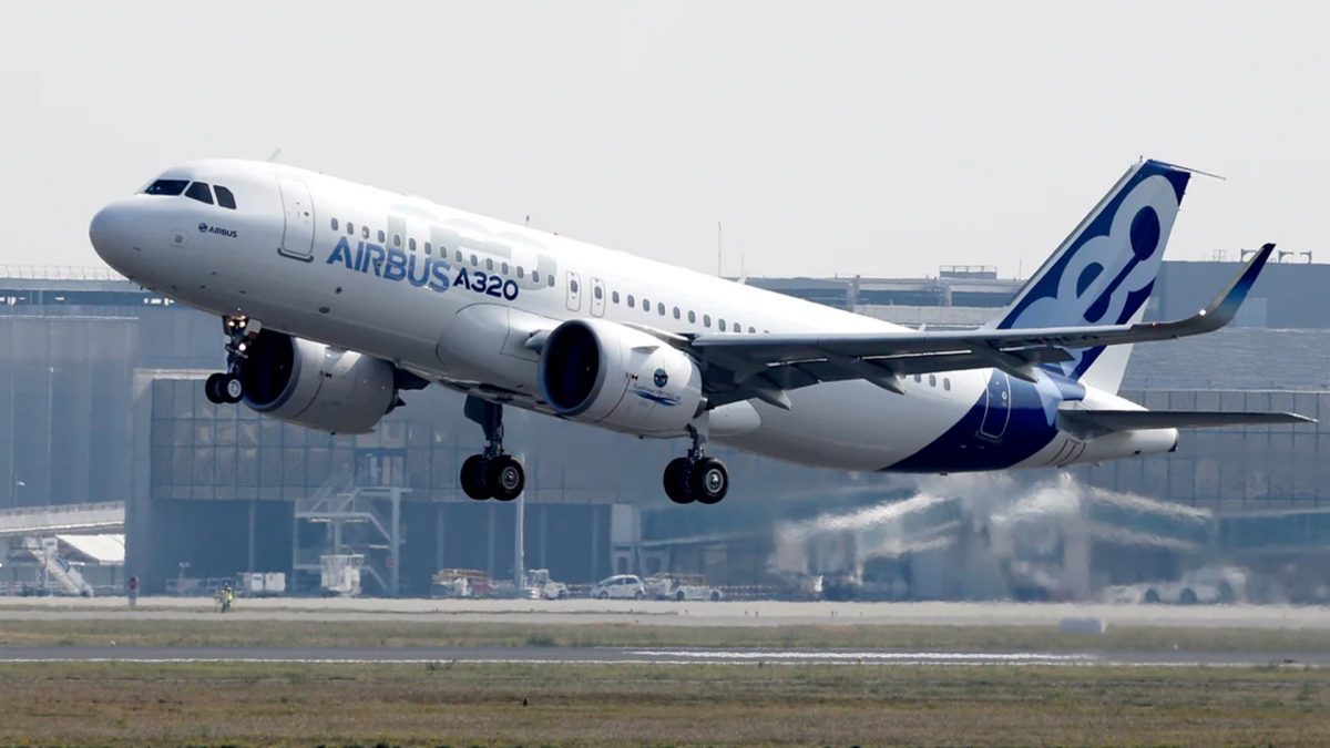 Hackers are now endangering flights in the sky by spoofing GPS, disturbing critical navigation Hackers are now endangering flights in the sky by spoofing GPS, disturbing critical navigation