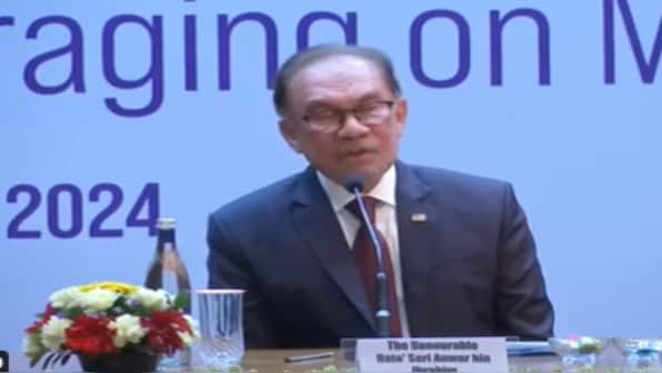 'Won't condone terrorism if evidence submitted': Malaysia PM on Zakir Naik's extradition