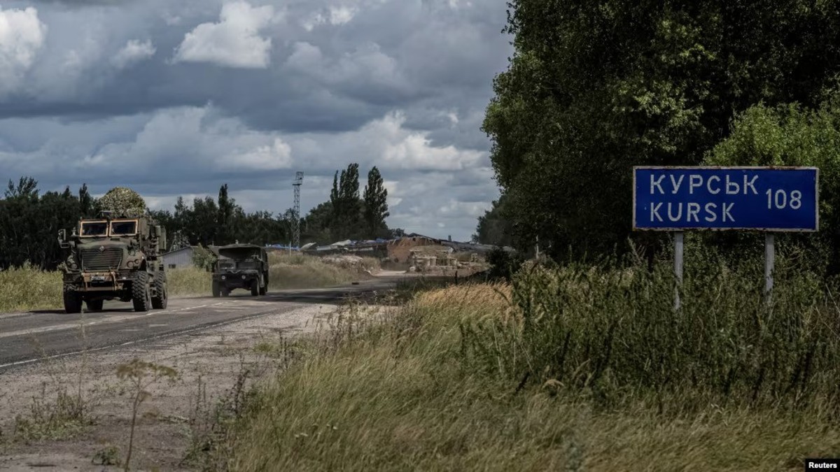 Ukrainian military vehicles at a crossing point at the border with Russia in the Sumy region of Ukraine on August 13, 2024. REUTERS Ukrainian military vehicles at a crossing point at the border with Russia in the Sumy region of Ukraine on August 13, 2024. REUTERS