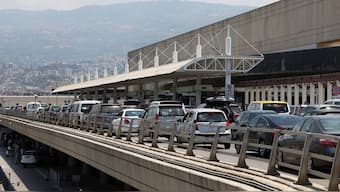 Cars queue as they drop passengers outside the Beirut–Rafic Hariri International Airport, in Beirut, Lebanon, July 30, 2024. File Image/Reuters