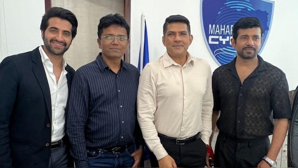  Vineet Kumar Singh, Akshay Oberoi & team visit Cyber Security Headquarters at World Trade Center for Cyber Threat Awarenes