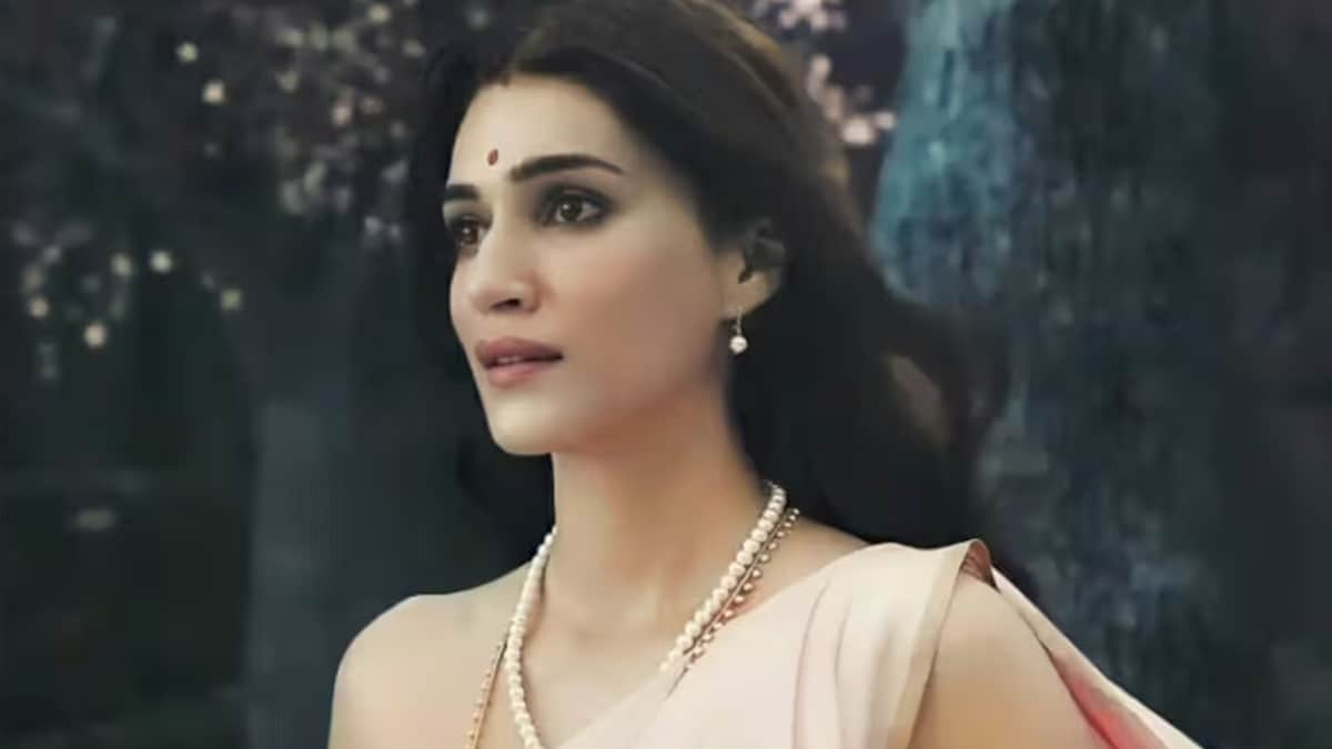 Kriti Sanon finally breaks silence on Prabhas starrer Adipurush failure: 'You feel a deep sadness &..'