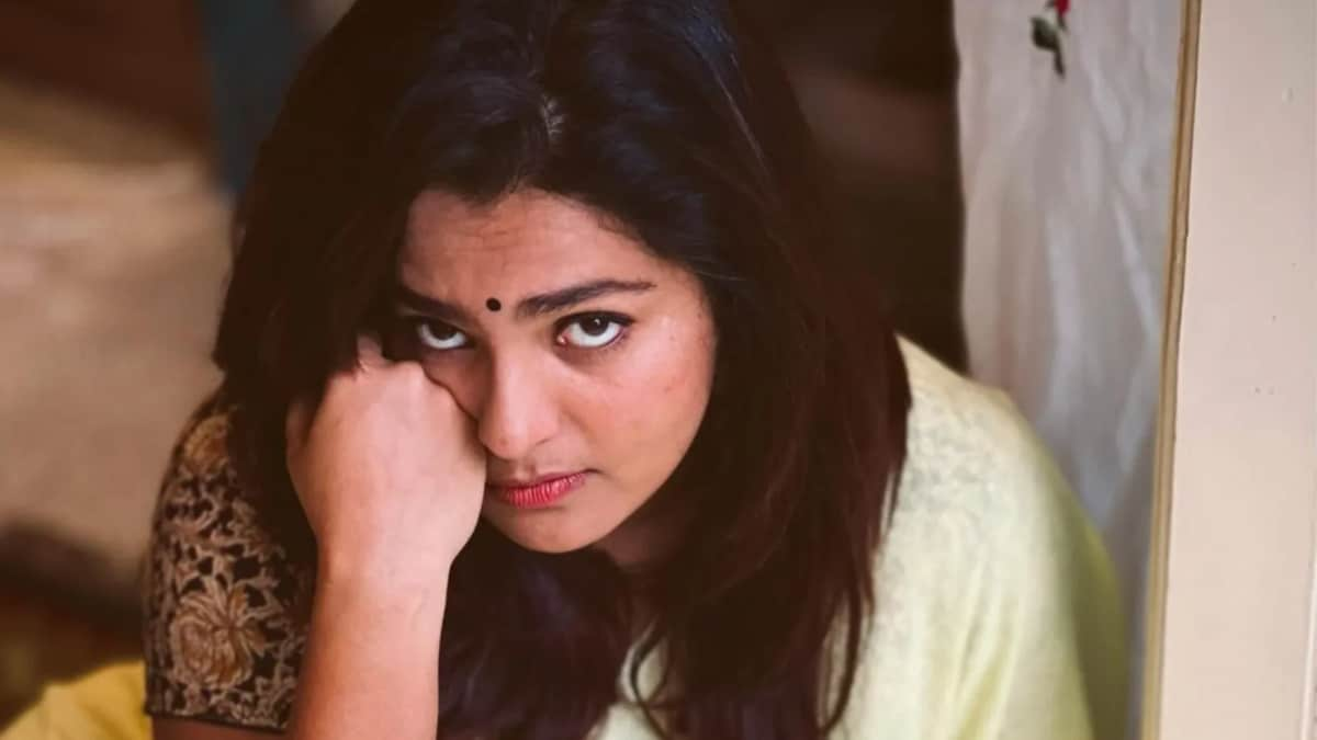 EXCLUSIVE! Ullozhukku star Parvathy Thiruvothu says 'Malayalam films get the worst of theatre spaces': 'I still feel the way regional cinema is treated to...'