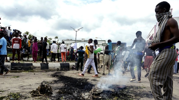  2 killed as mass protests over cost-of-living crisis engulf African country