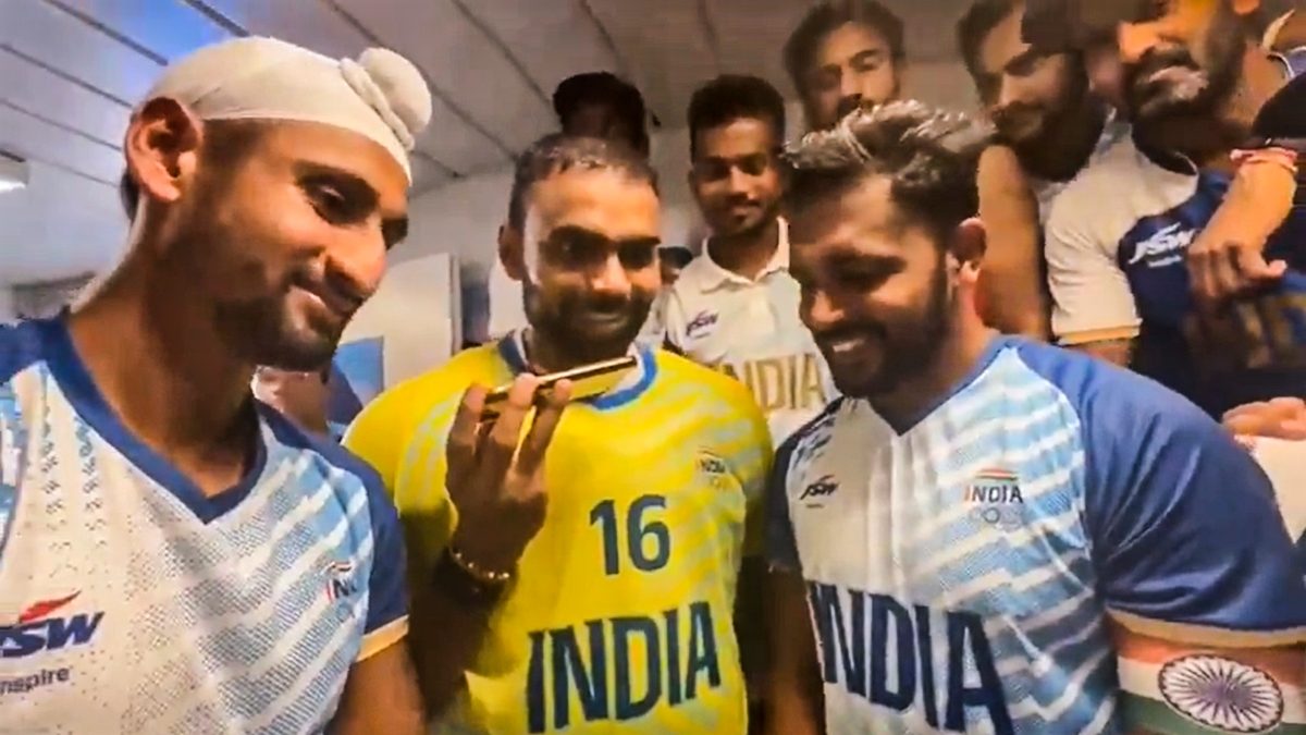 PM Narendra Modi called the Indian hockey team after their bronze medal win at the Paris Olympics on Thursday. PTI PM Narendra Modi called the Indian hockey team after their bronze medal win at the Paris Olympics on Thursday. PTI