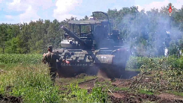 Ukraine's Kursk offensive in Russia continues, Kyiv and Moscow make competing claims of success