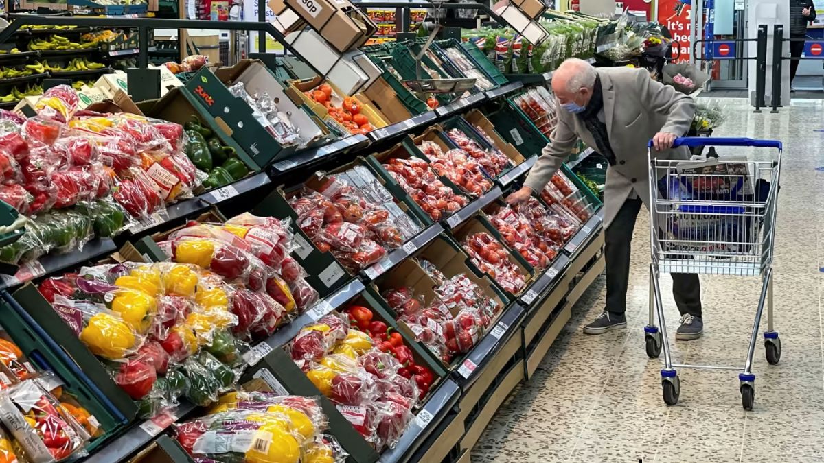US annual inflation at 3-year low, will it help Harris campaign against Trump?