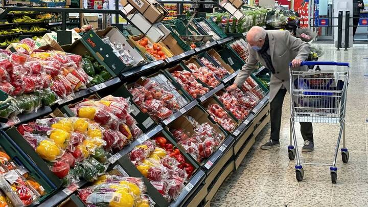 India’s February wholesale inflation rises to 2.38%, food prices up 5.94%