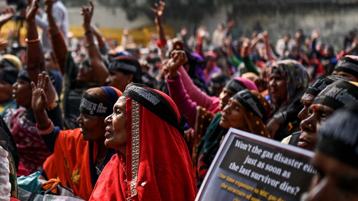 Bhopal Gas Tragedy: Why is Madhya Pradesh disposing of toxic waste 40 years later? Bhopal Gas Tragedy: Why is Madhya Pradesh disposing of toxic waste 40 years later?