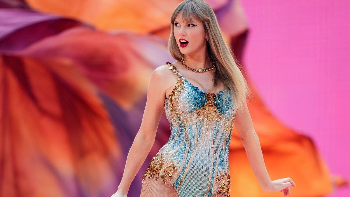 Shanghai plans to do a Singapore, courts 'walking GDP' Taylor Swift for concert