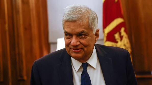 Former Rajapaksa loyalists launch new party to support incumbent Lankan president in upcoming polls