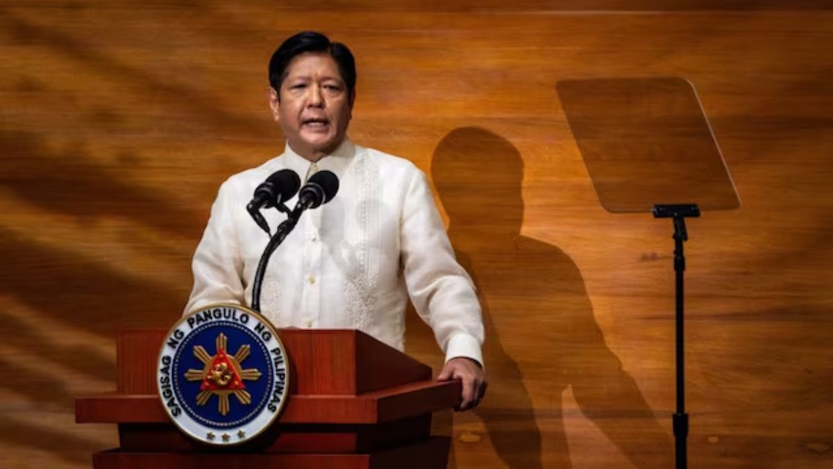 Philippine president signs new laws to assert South China Sea rights, China lodges 'stern protest' Philippine president signs new laws to assert South China Sea rights, China lodges 'stern protest'