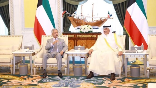 EAM Jaishankar meets Kuwaiti leadership to enhance bilateral ties, discuss regional developments