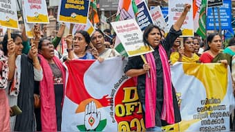 Mahila Congress activists stage a protest demanding a case against the perpetrators named in the Hema Committee report, Thiruvananthapuram, August 21, 2024. PTI