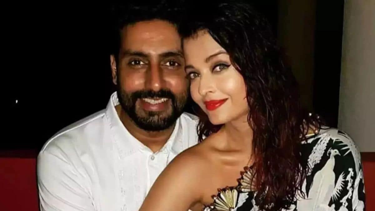 WATCH: Abhishek Bachchan FINALLY breaks silence on divorce rumours with Aishwarya Rai Bachchan, says, 'Sorry, we are...'