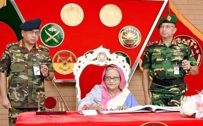 First Image of Sheikh Hasina resigning from the PM post