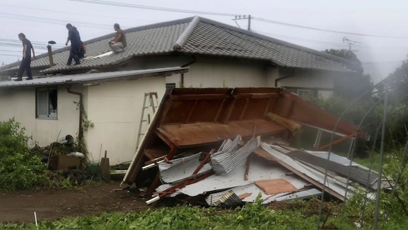  Typhoon Shanshan makes landfall in Japan, wreaks havoc in several prefectures