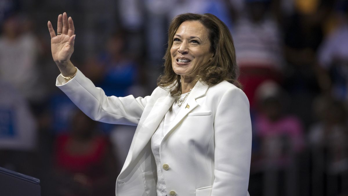 US Sutra | The reinvention of Kamala Harris: Reality or hype? US Sutra | The reinvention of Kamala Harris: Reality or hype?