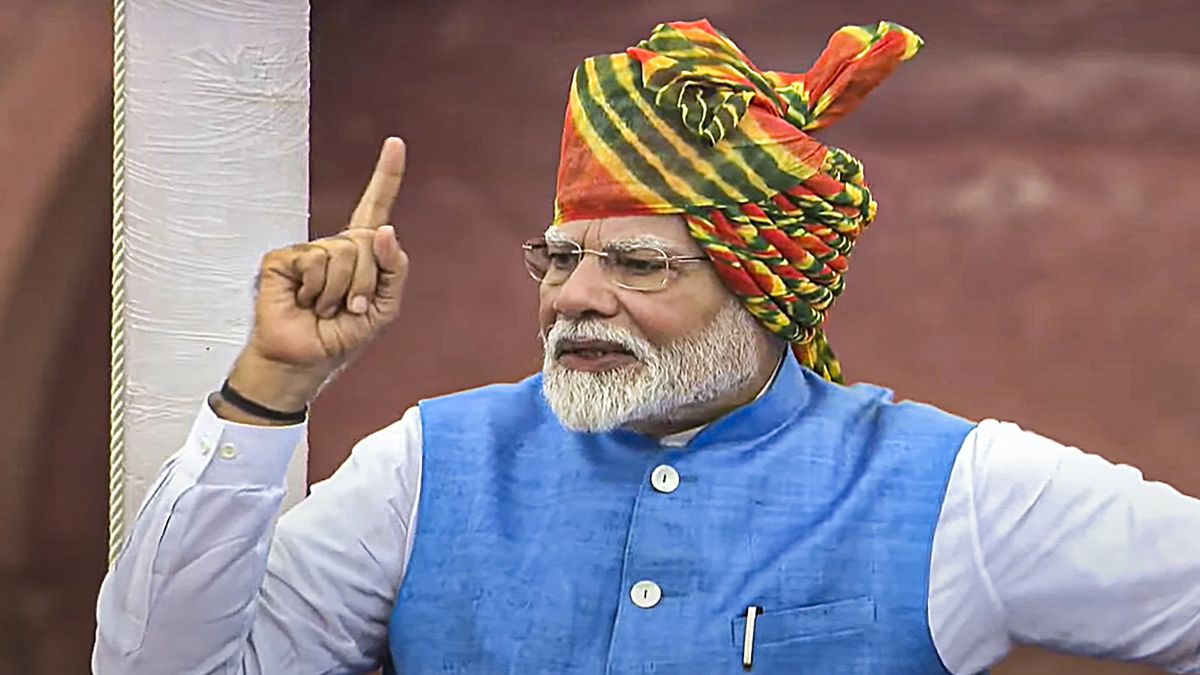 PM Modi delivers 11th I-Day speech: Who holds record for most August 15 addresses? PM Modi delivers 11th I-Day speech: Who holds record for most August 15 addresses?