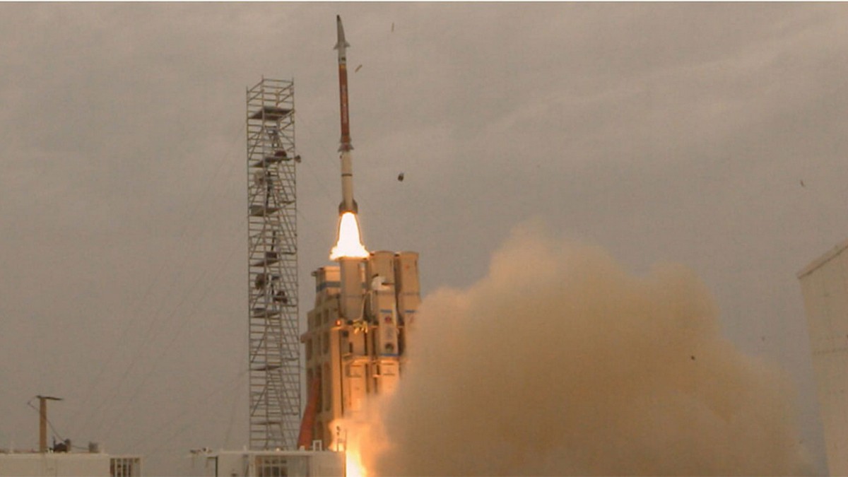 The David's Sling sits above the Iron Dome and Iron beam and below the Arrow-2 and Arrow-3 missiles. Each interceptor costs ove a million dollars. Image courtesy: Raytheon The David's Sling sits above the Iron Dome and Iron beam and below the Arrow-2 and Arrow-3 missiles. Each interceptor costs ove a million dollars. Image courtesy: Raytheon